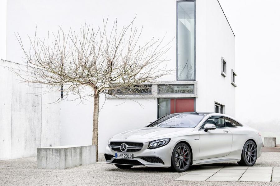  Mercedes-Benz S63 AMG Coupe 2015 года  (фото 18 из 22)